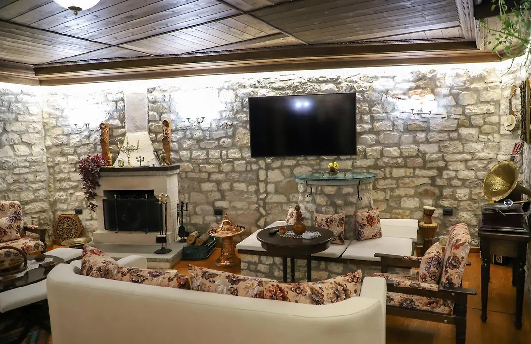 Villa Oda Tomori-1