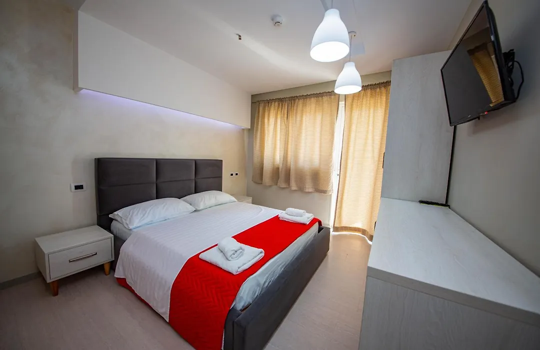 Hotel Miki-1