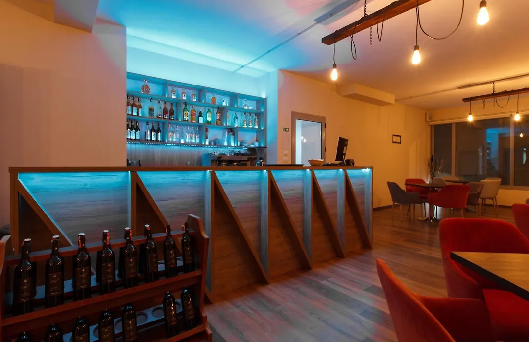 Grand Blue Aparthotel-1