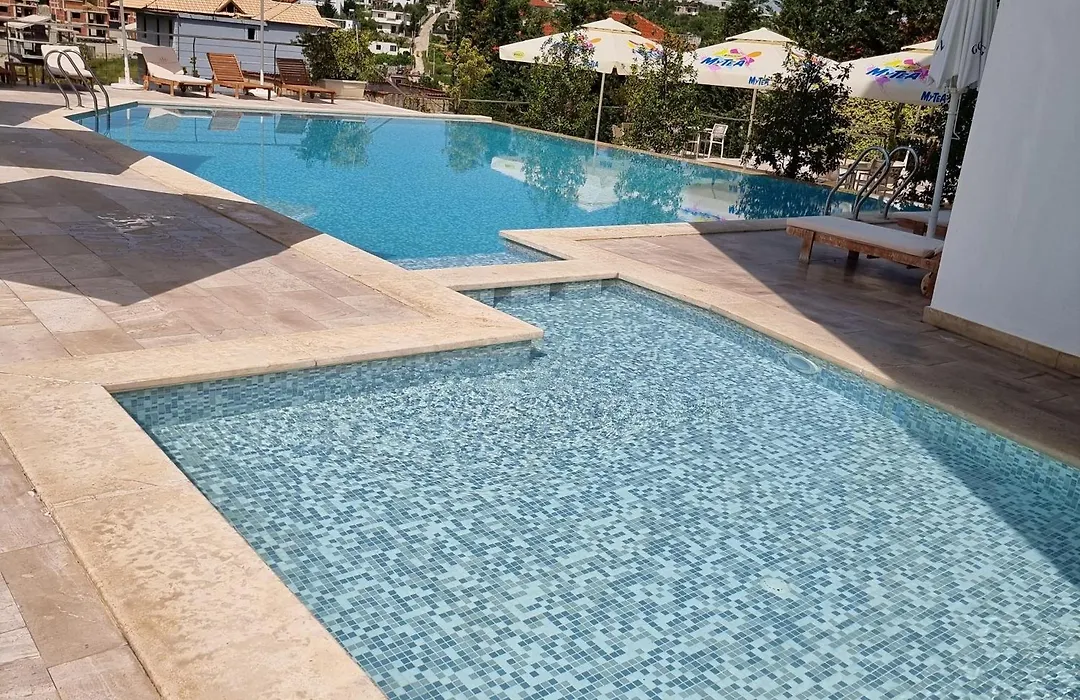 Golden Ring Resort-1