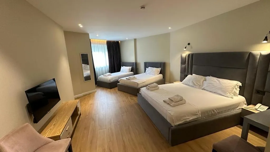 Granda Hotel-1