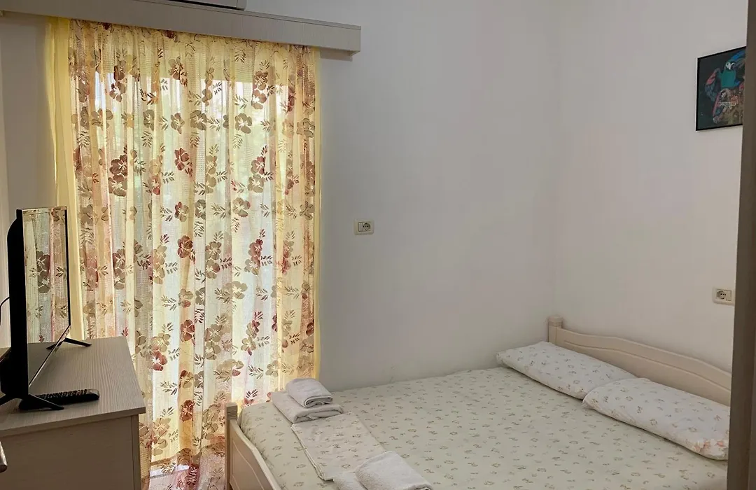 Vaso Apts-1