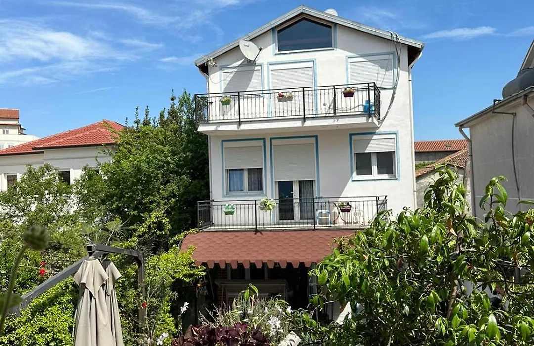 Kultura Hostel-1
