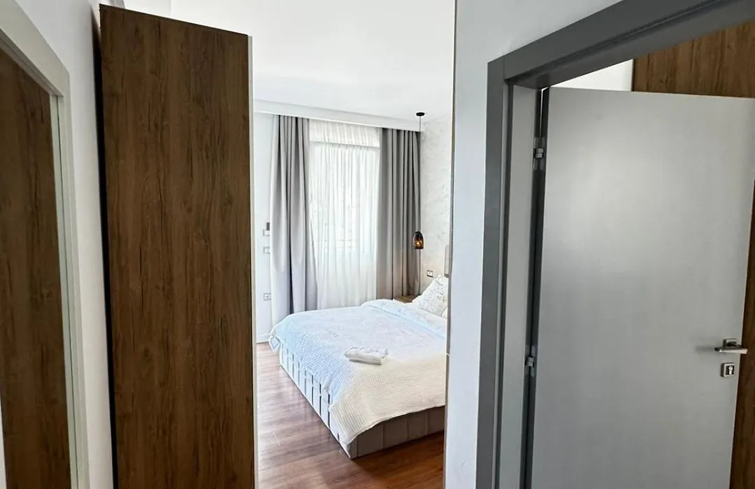 Luciano Hotel-1