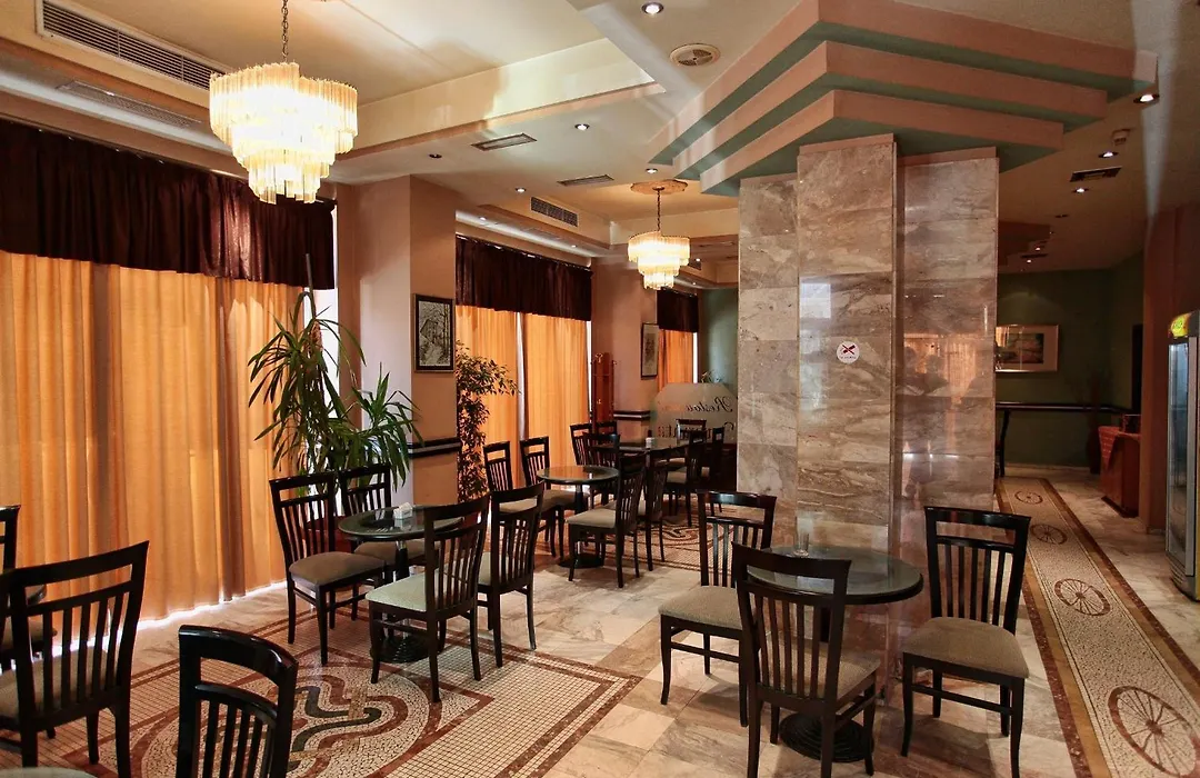 Hotel Regency-1