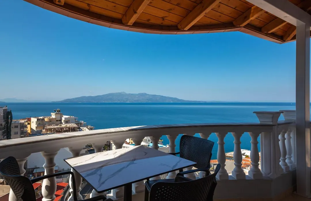 Saranda Rooms-1