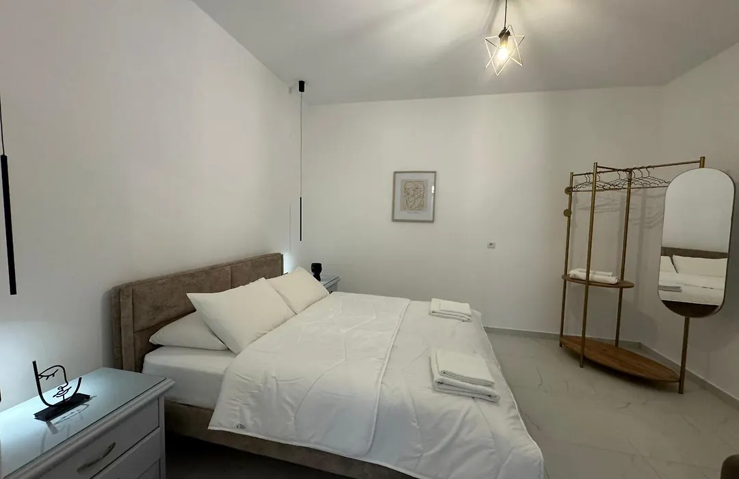 Saranda Infinity Apartments-1