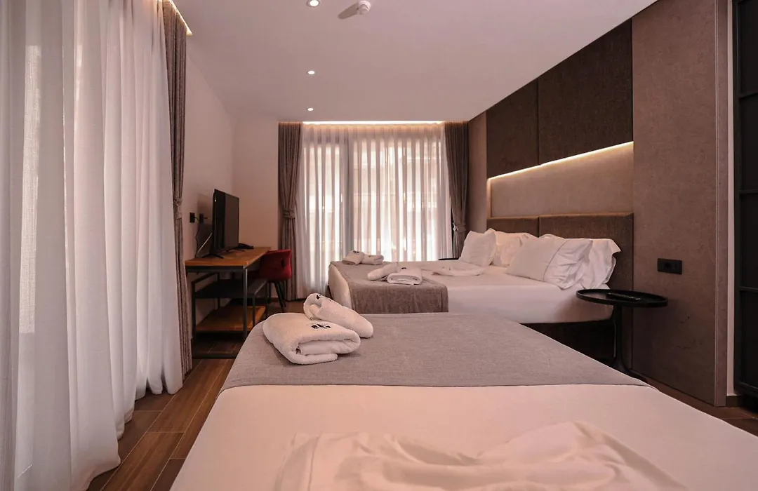 Frojd Kune Resort&Beach Hotel-1