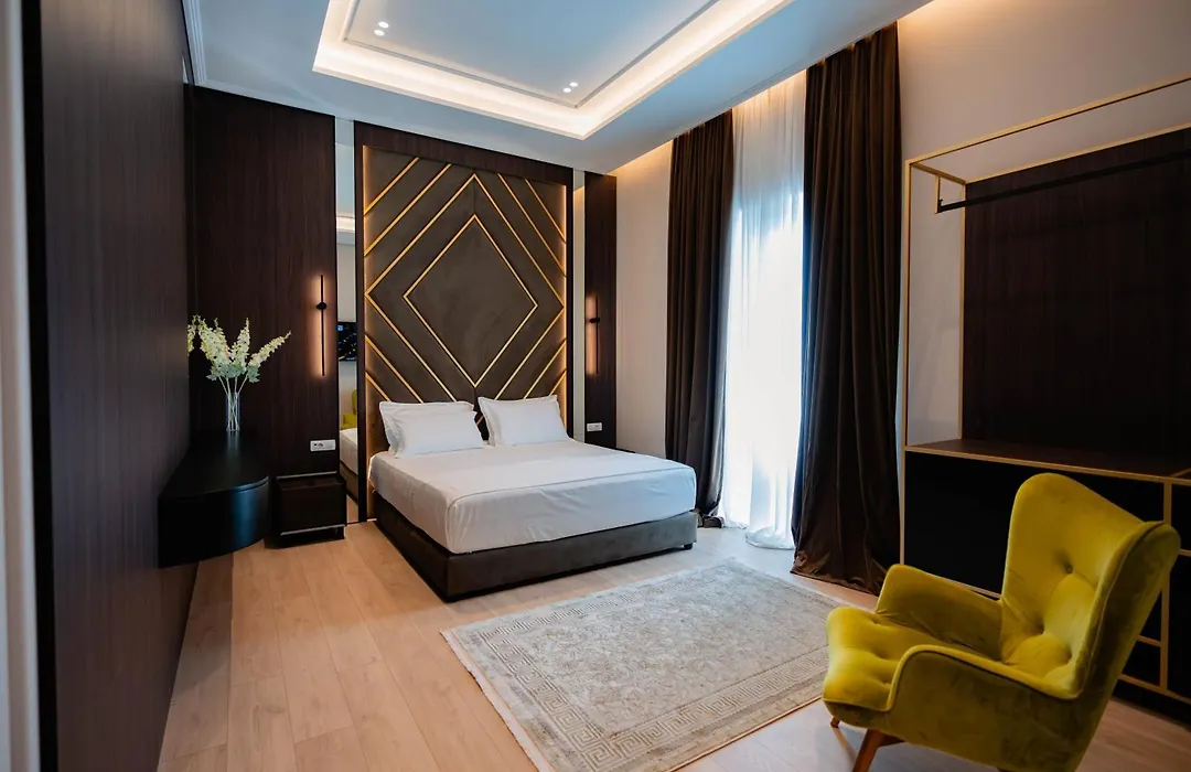 Royal Hill Hotel-1