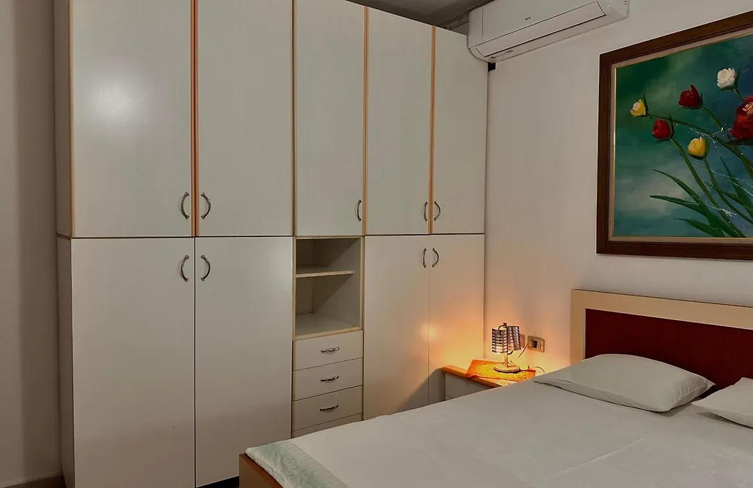 Hostel Grande House-1