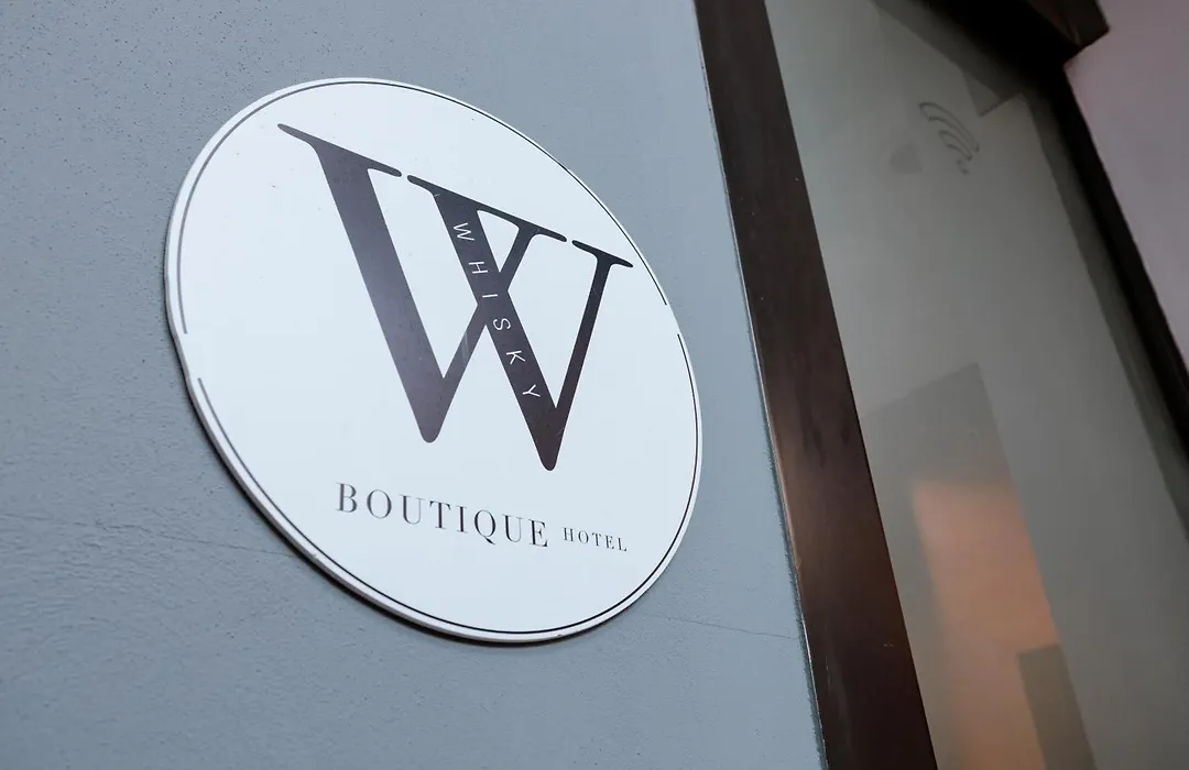 Boutique Hotel Whisky-1