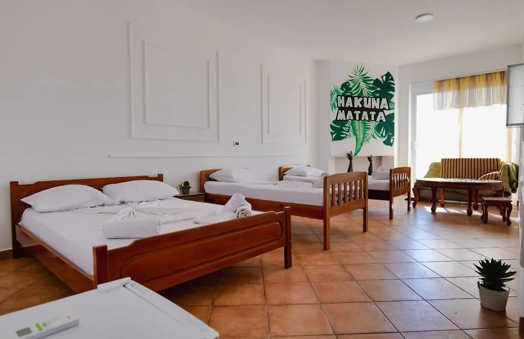 Leon Hotel Sarande-1