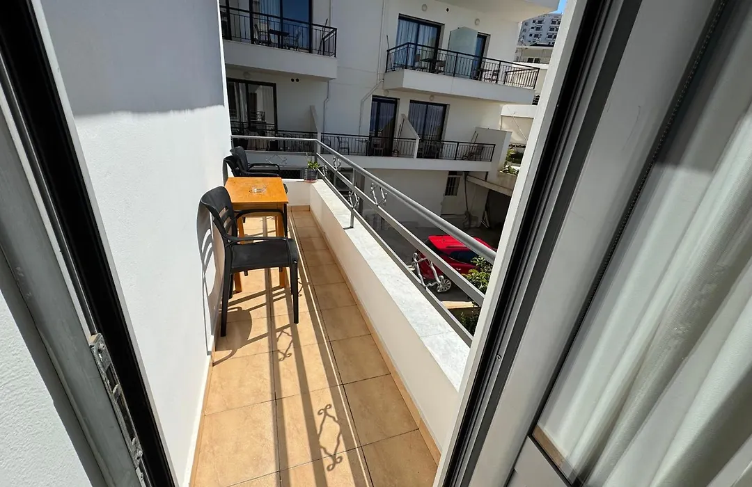 Comfort Apartments Promenade-1