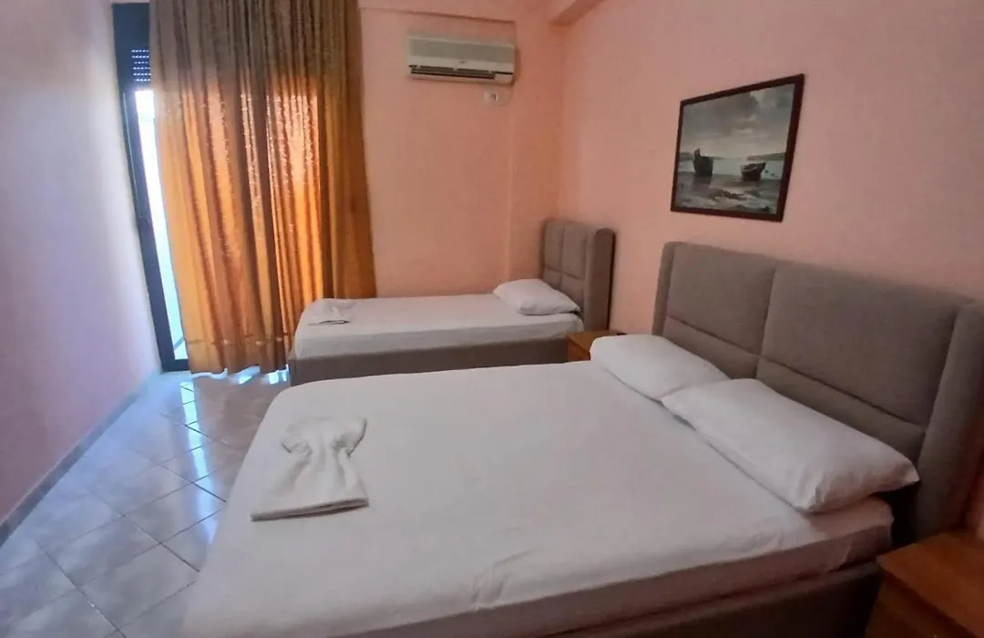 Hotel Rossi-1