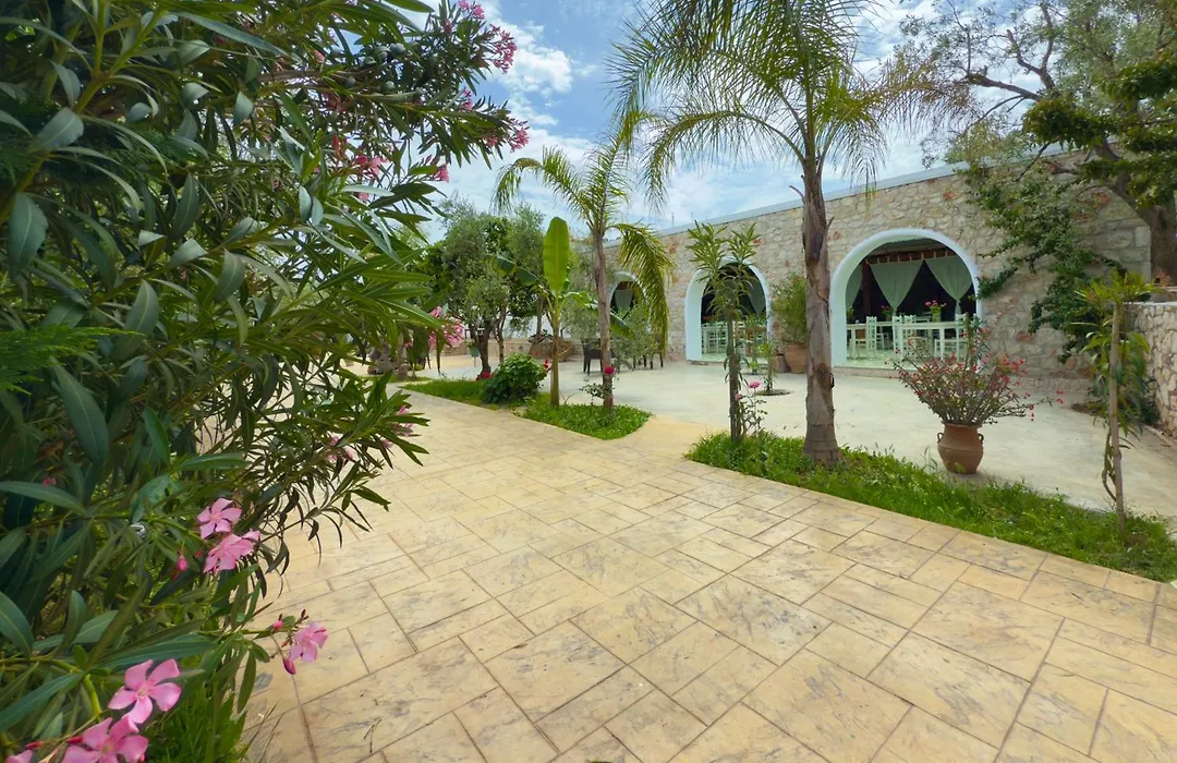 Rida Village Hotel Ksamil Island-1