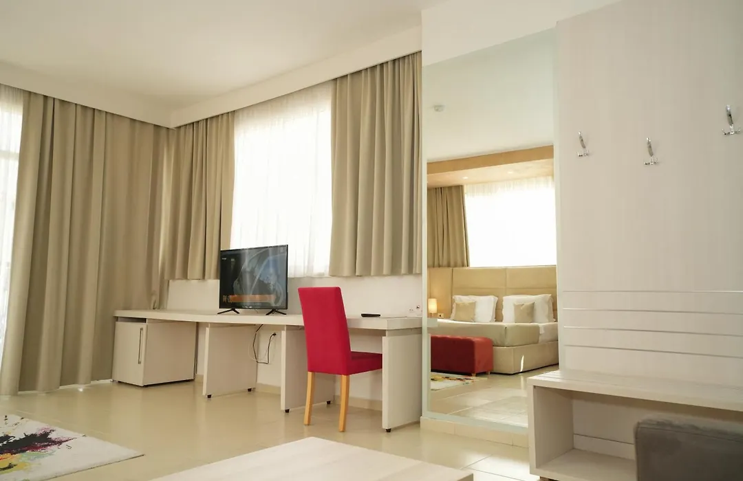 Horizont Hotel-1