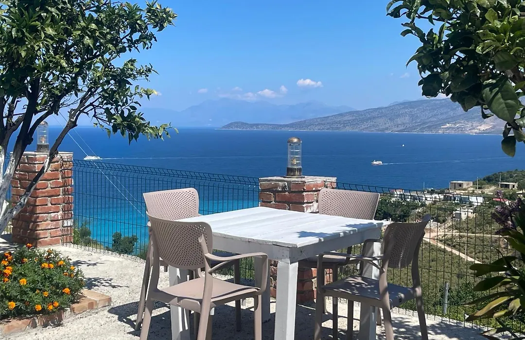 Emiljano Seaview-1
