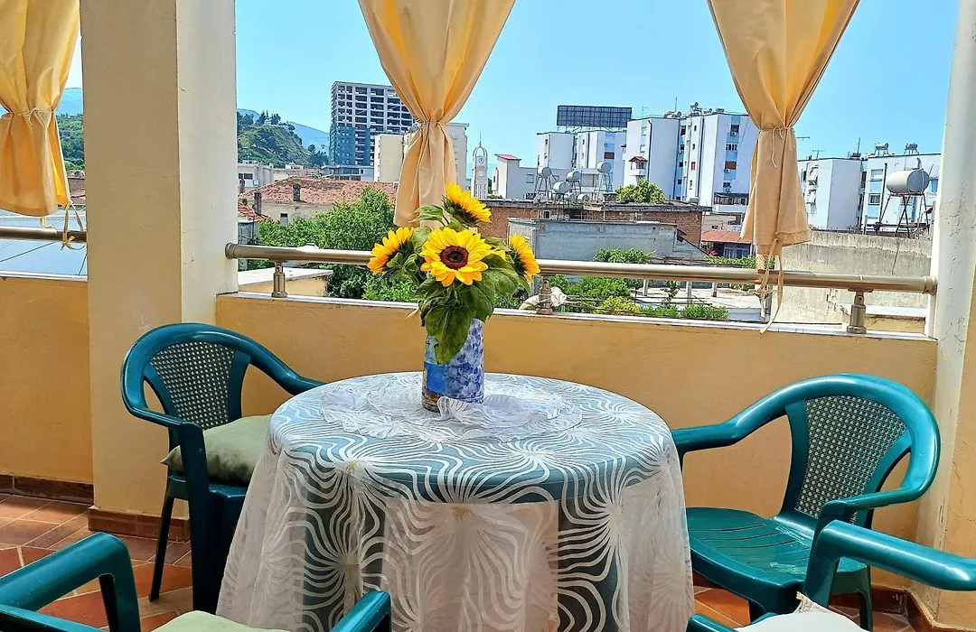 Guest Room Near Historical Center-1