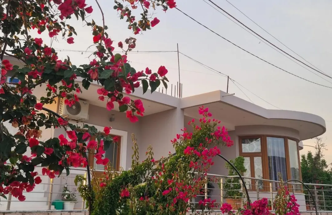 Apartment Besnik Brahimi Ksamil-1