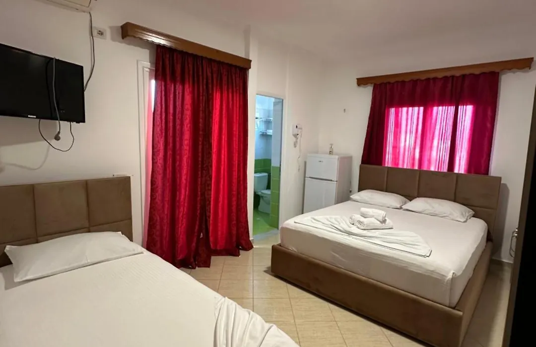 Vila Star-1