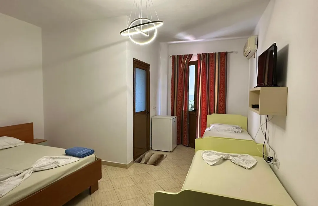 Hotel Moris-1