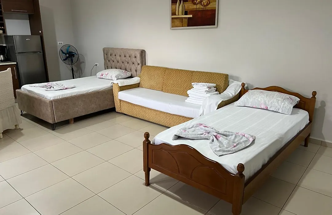 Leva'S Apartments-1