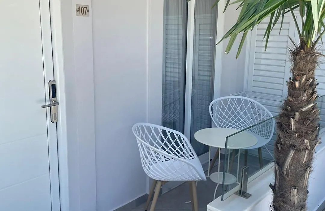 Golden View Residence-1