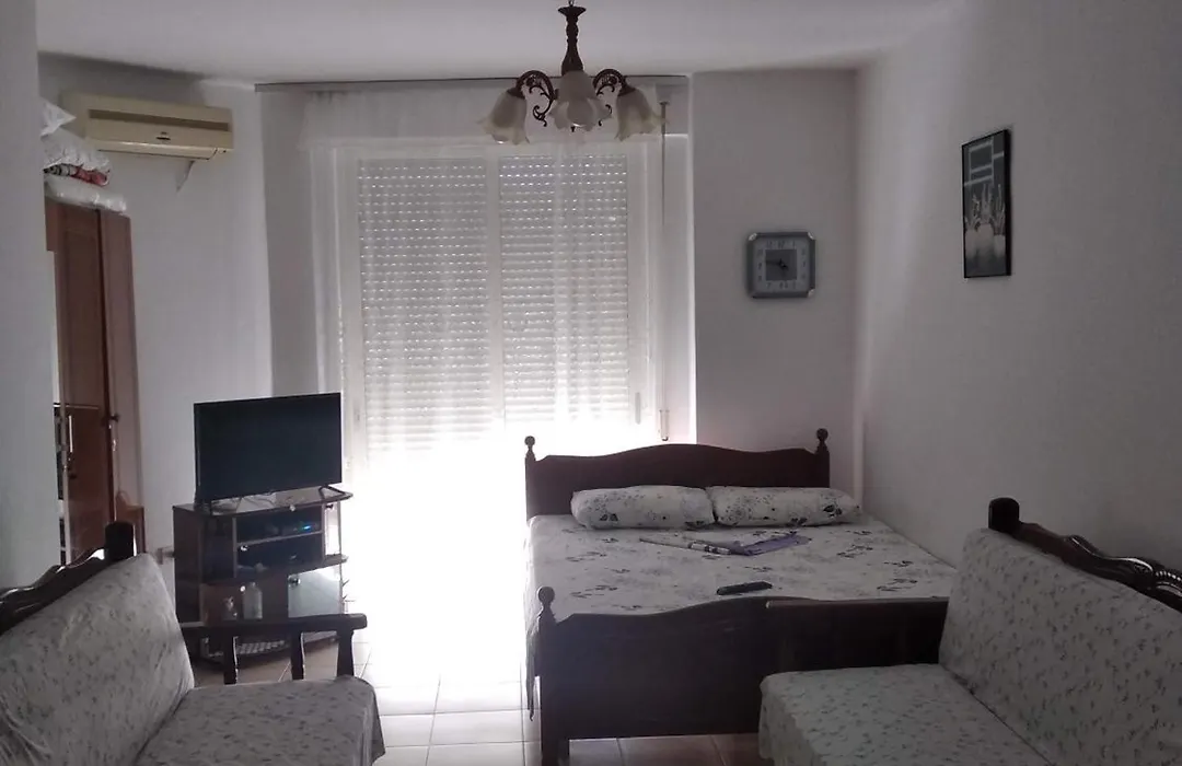 Geni Apartment-1