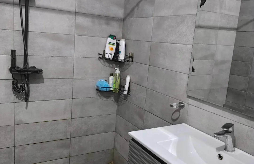 Modern Room In Tirana-1