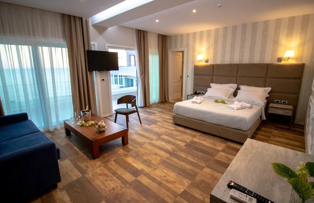 Blue Marine Hotel-1