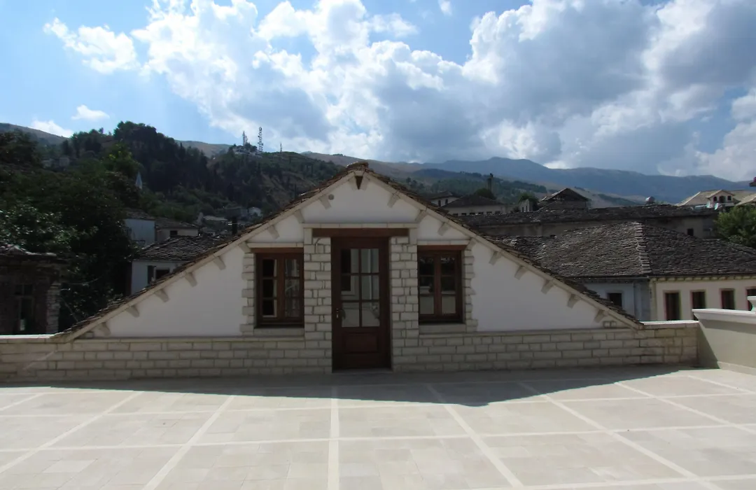 Hotel Argjiro-1