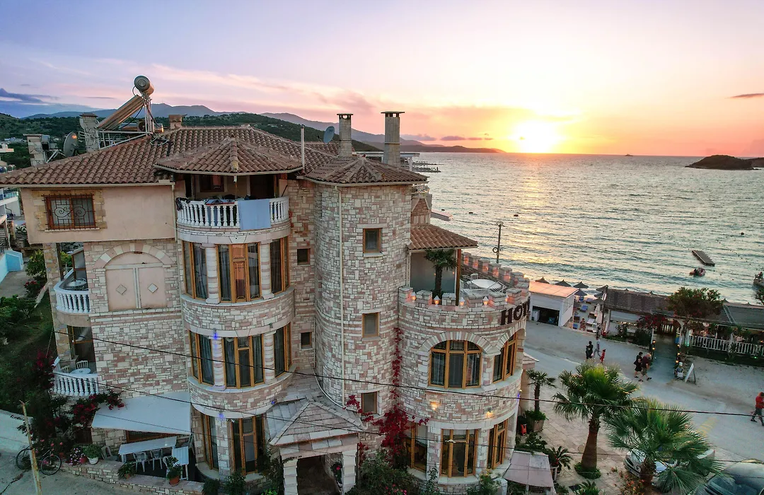 Hotel Castle-1