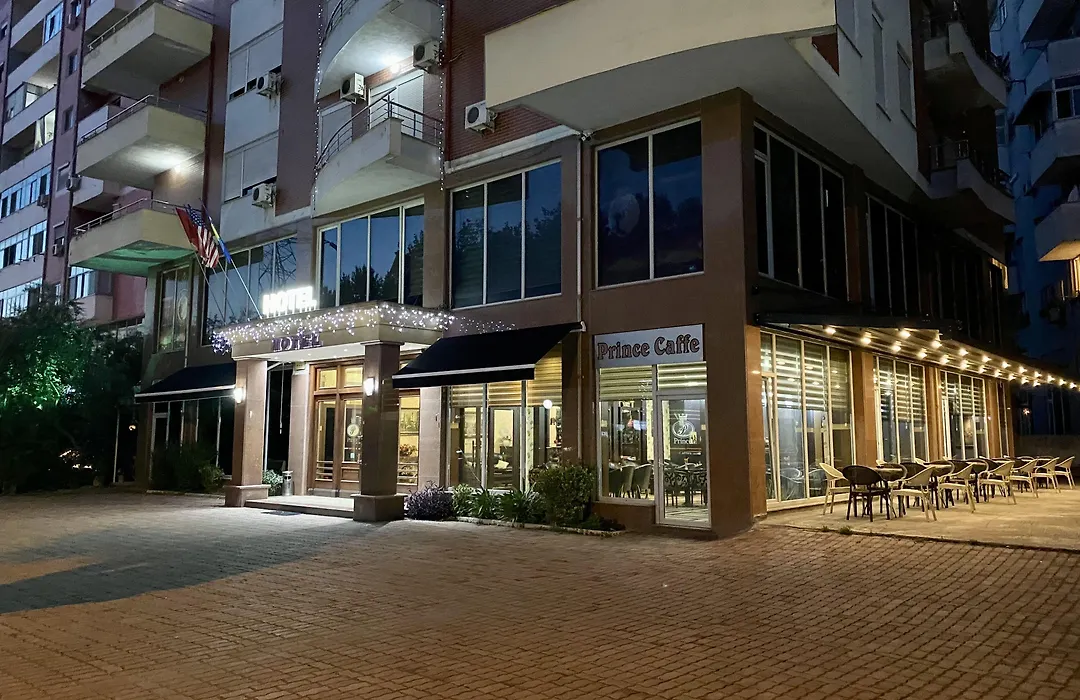 Prince Hotel-1