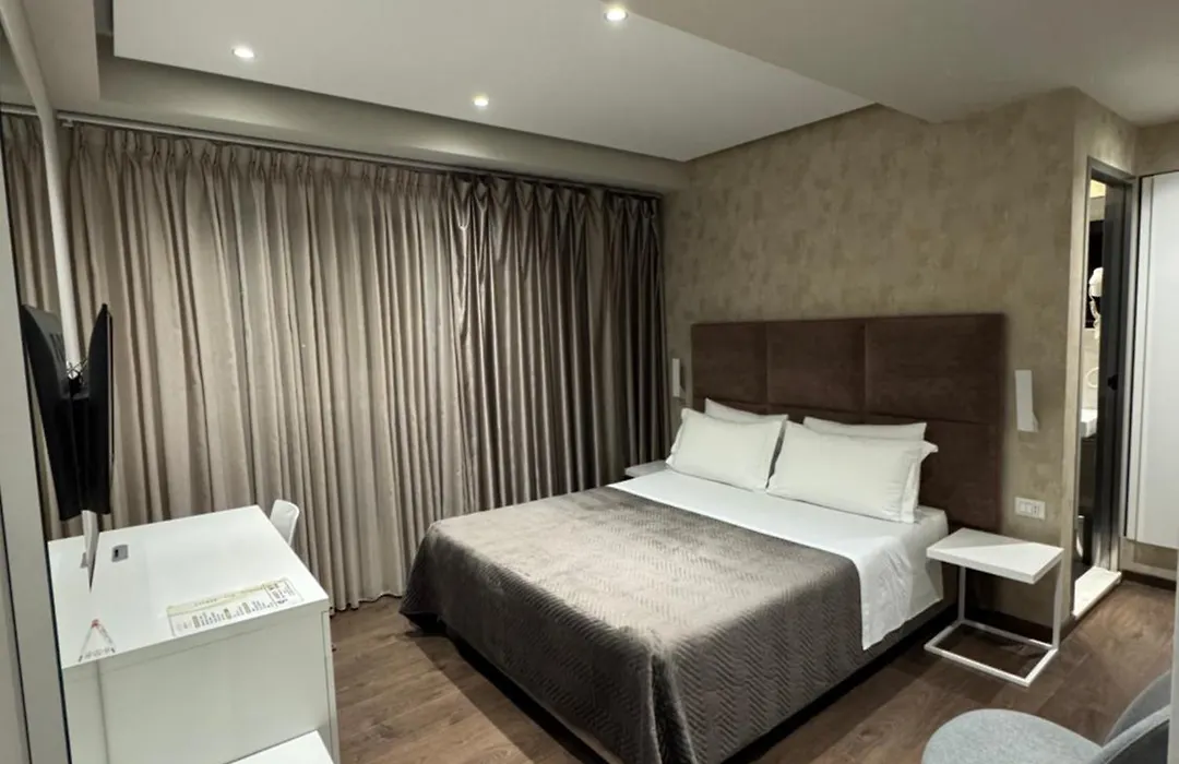 Hotel Oresti Center-1