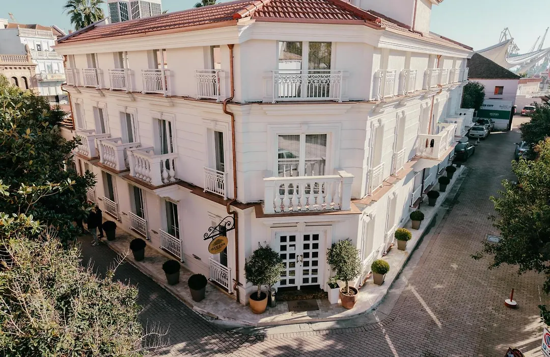 Moenia Boutique Hotel-1