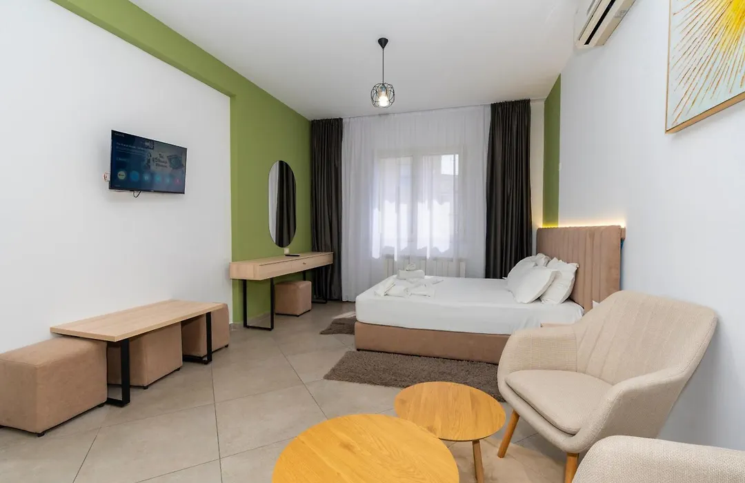 Hotel Shkodra L-1