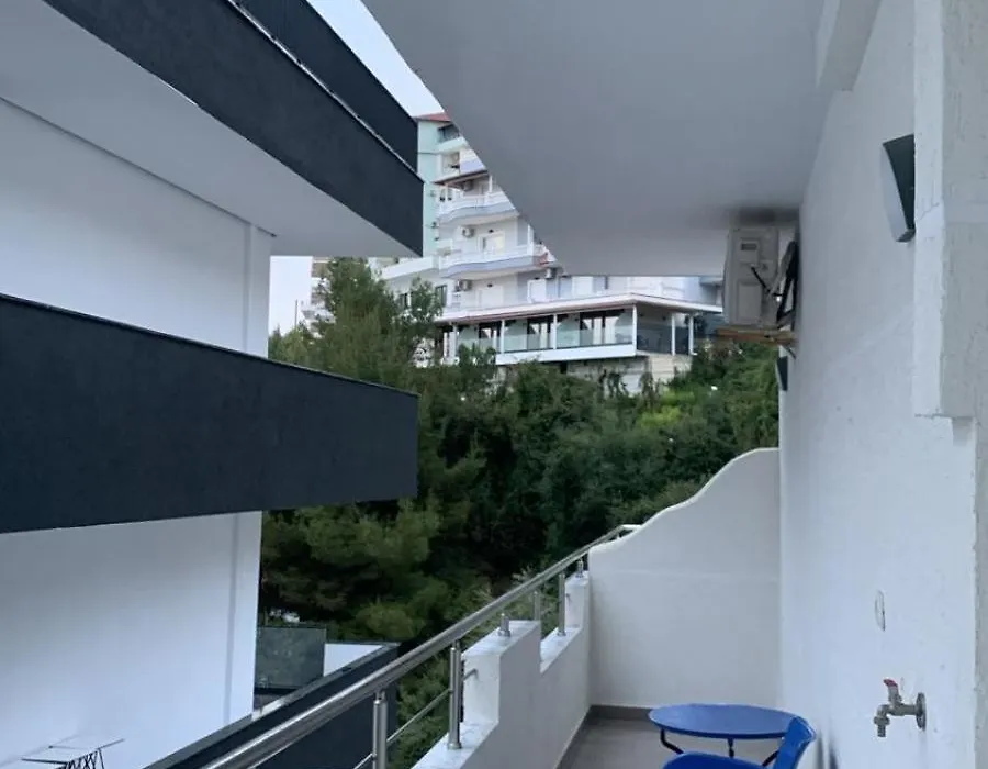 Keivi Guesthouse-1