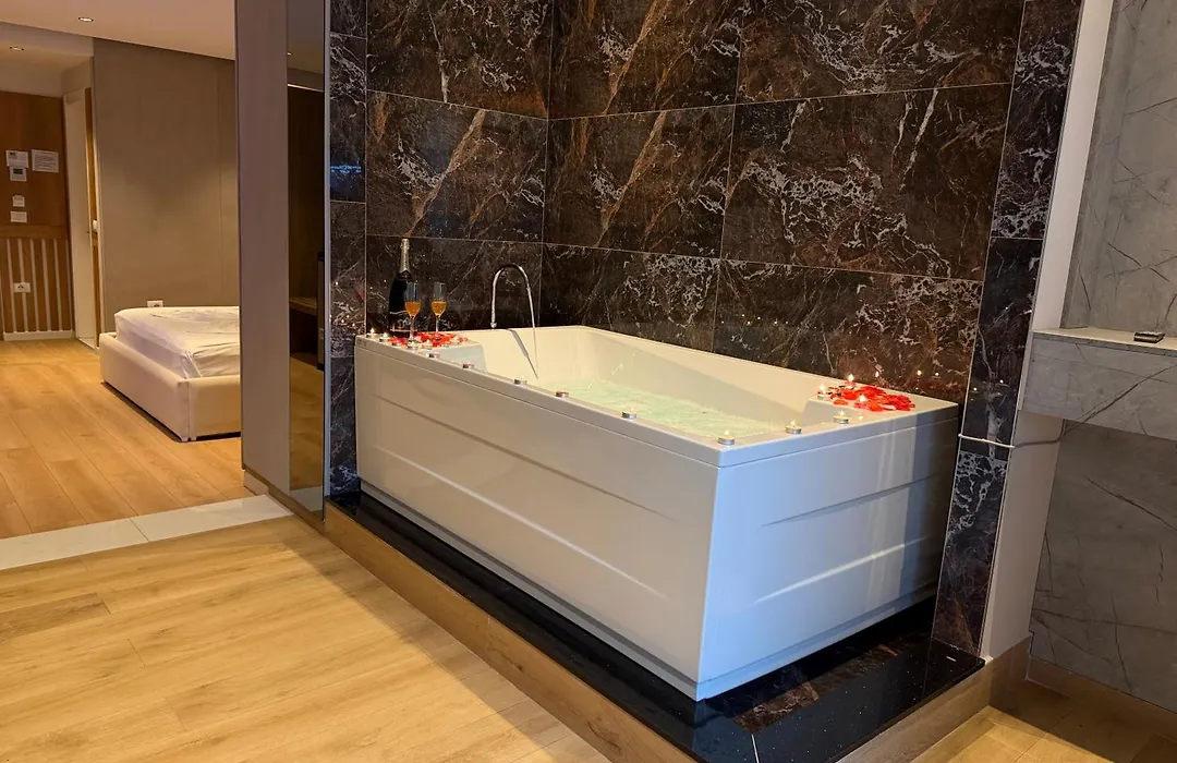 Hotel Colis-1