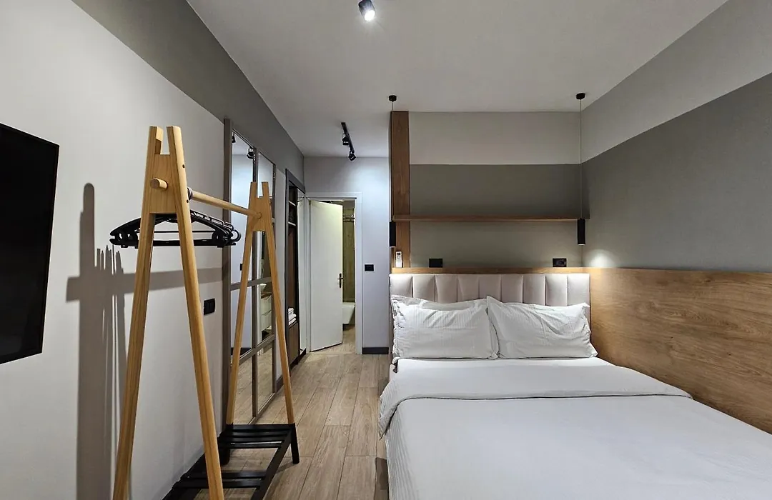 Tam Center Studio Apartment Next To Blloku No1-1