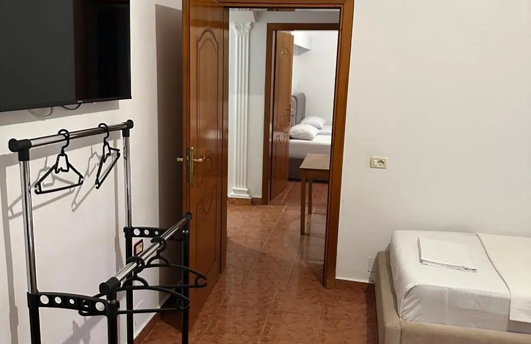 Guesthouse Enea-1
