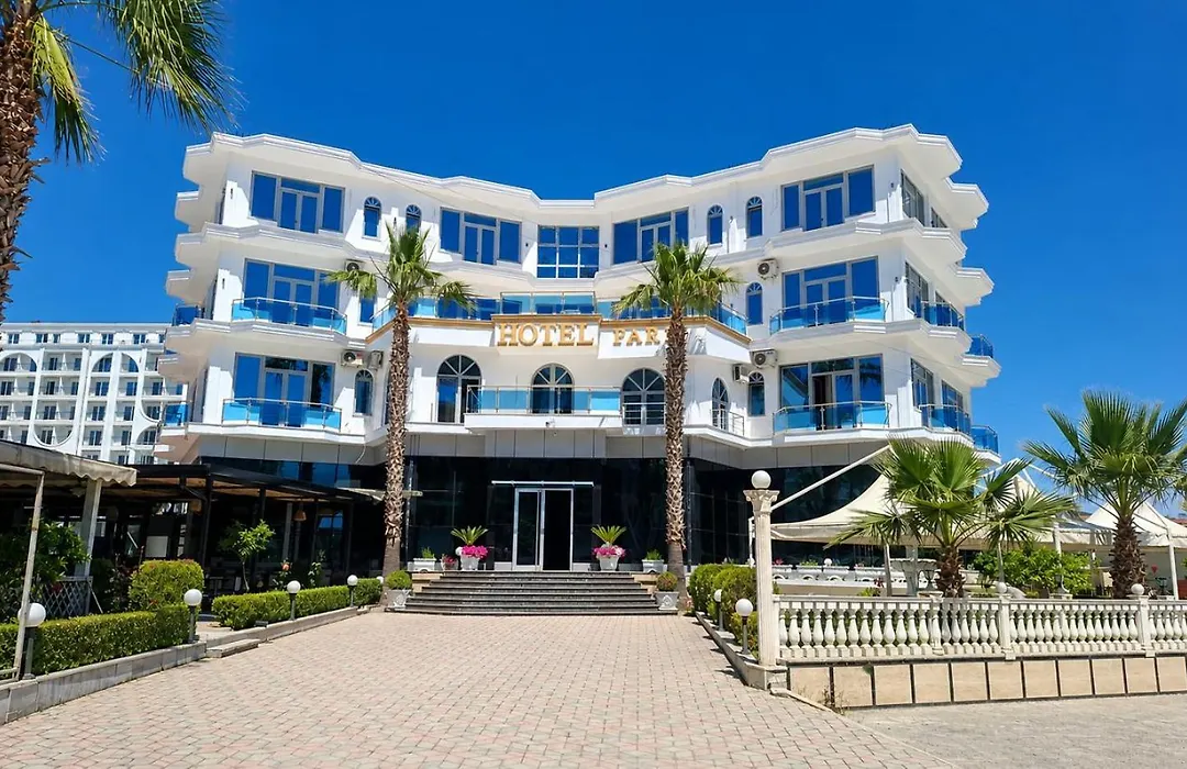Fari Hotel-1