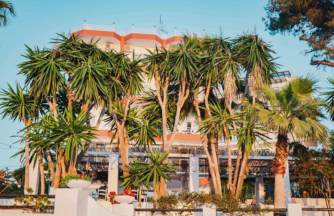 Saranda Hotel-1