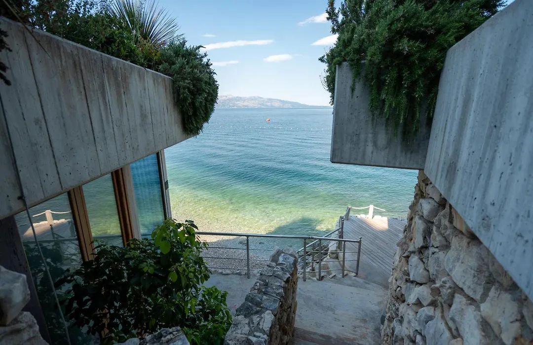 Buze Boutique Hotel-1