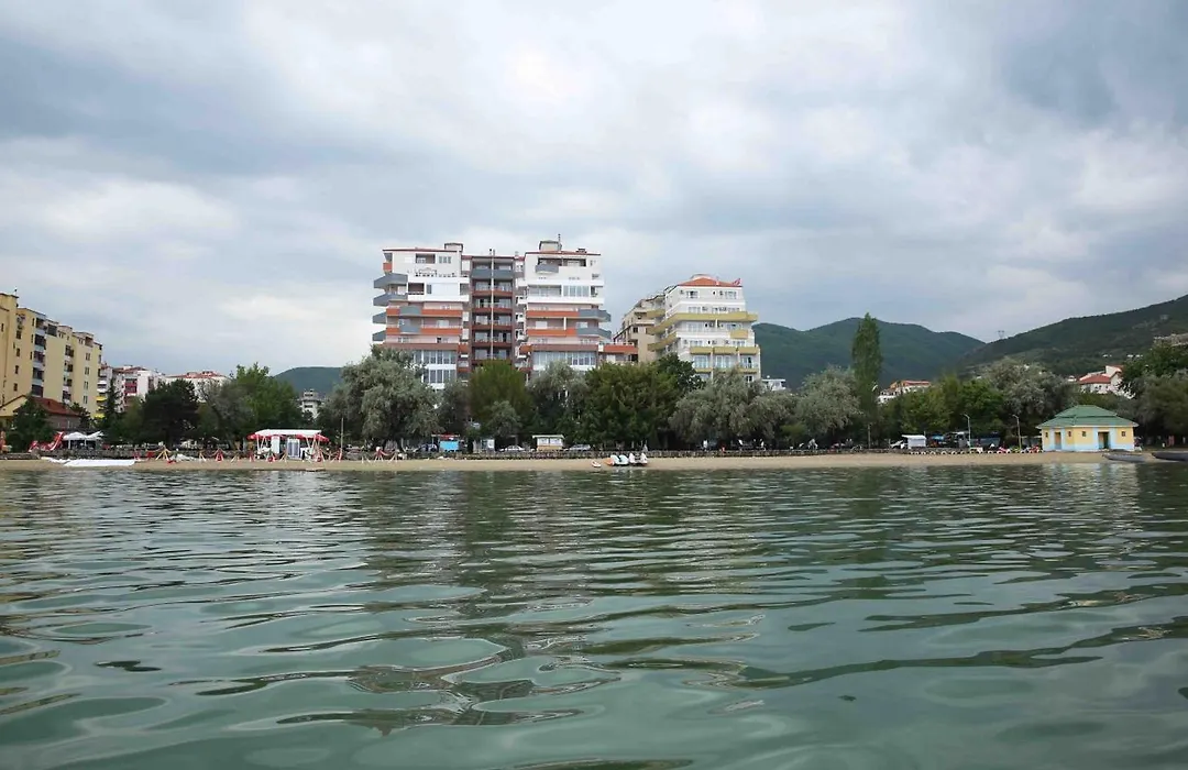 Hotel Pogradeci-1