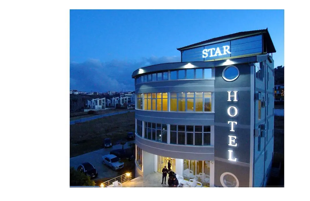 Star Hotel-1