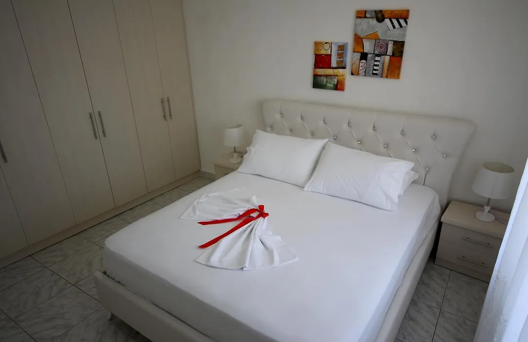 Cozy Apartment-1