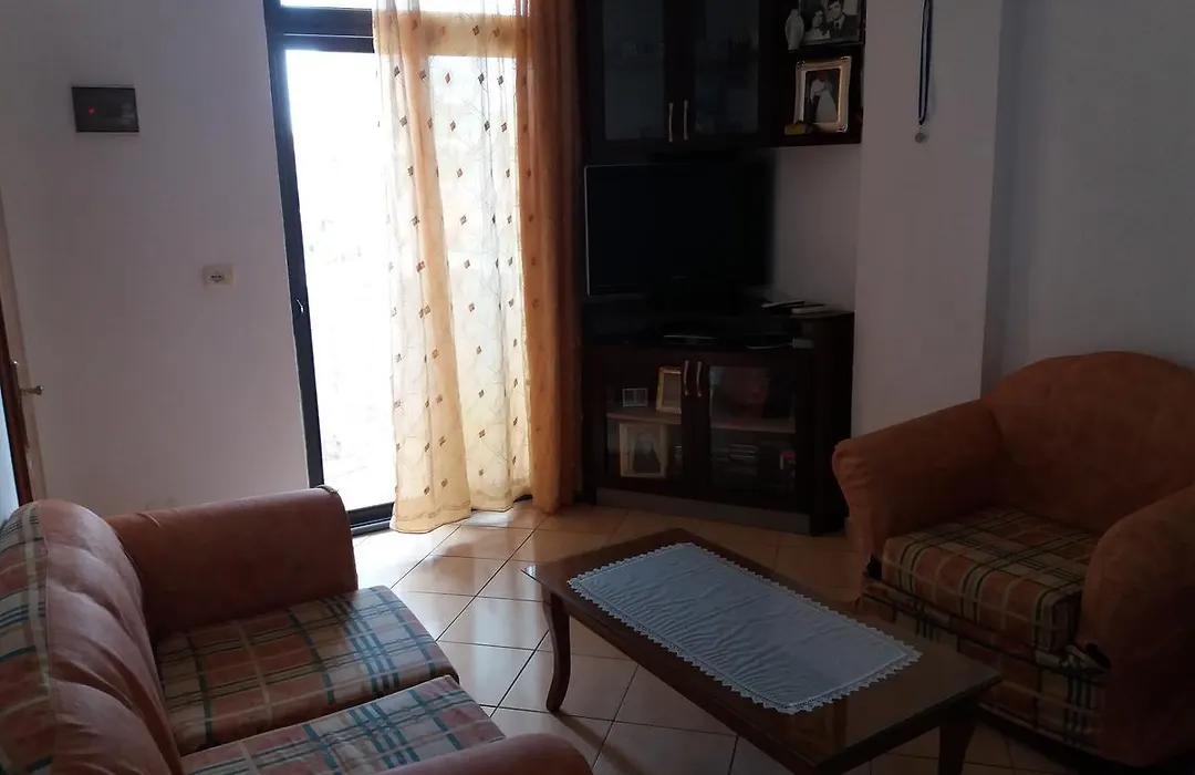 Apartments Villa Dovinefa-1