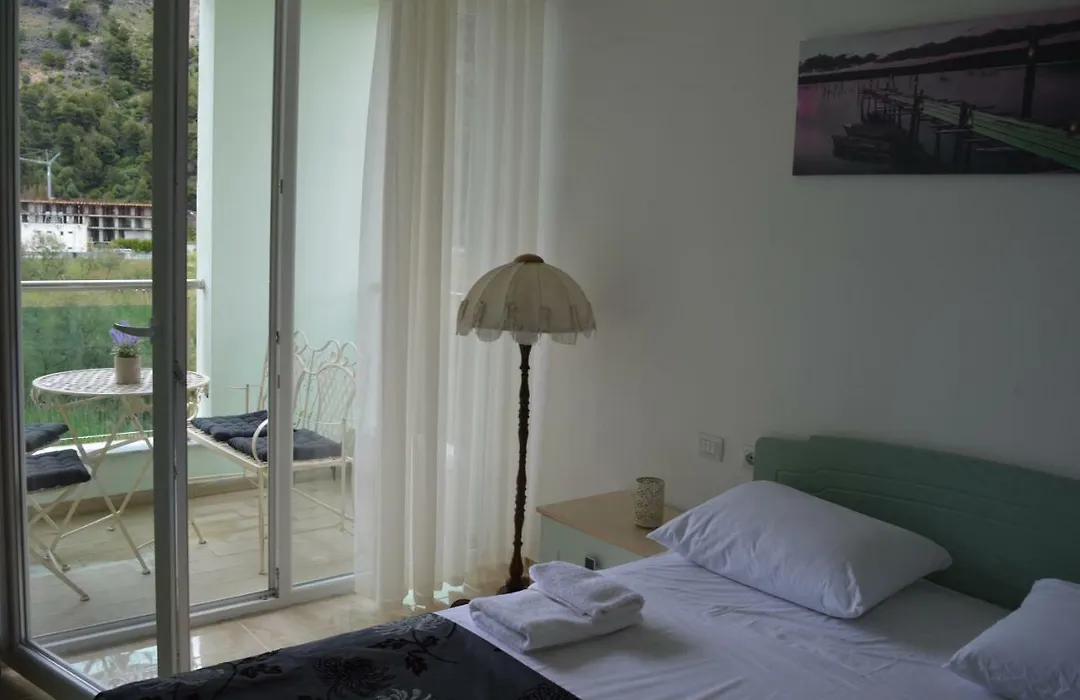 Blini Seaside Apartment-1