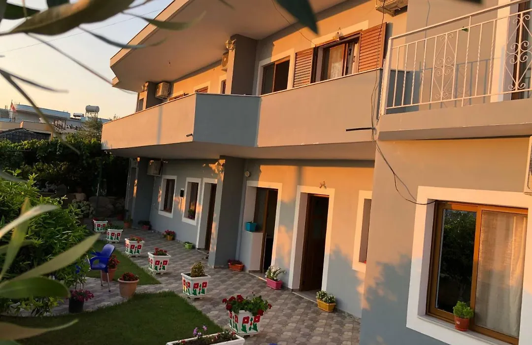 Green Garden Villa-1