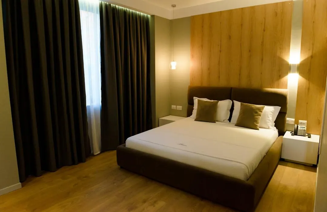Hotel One-1